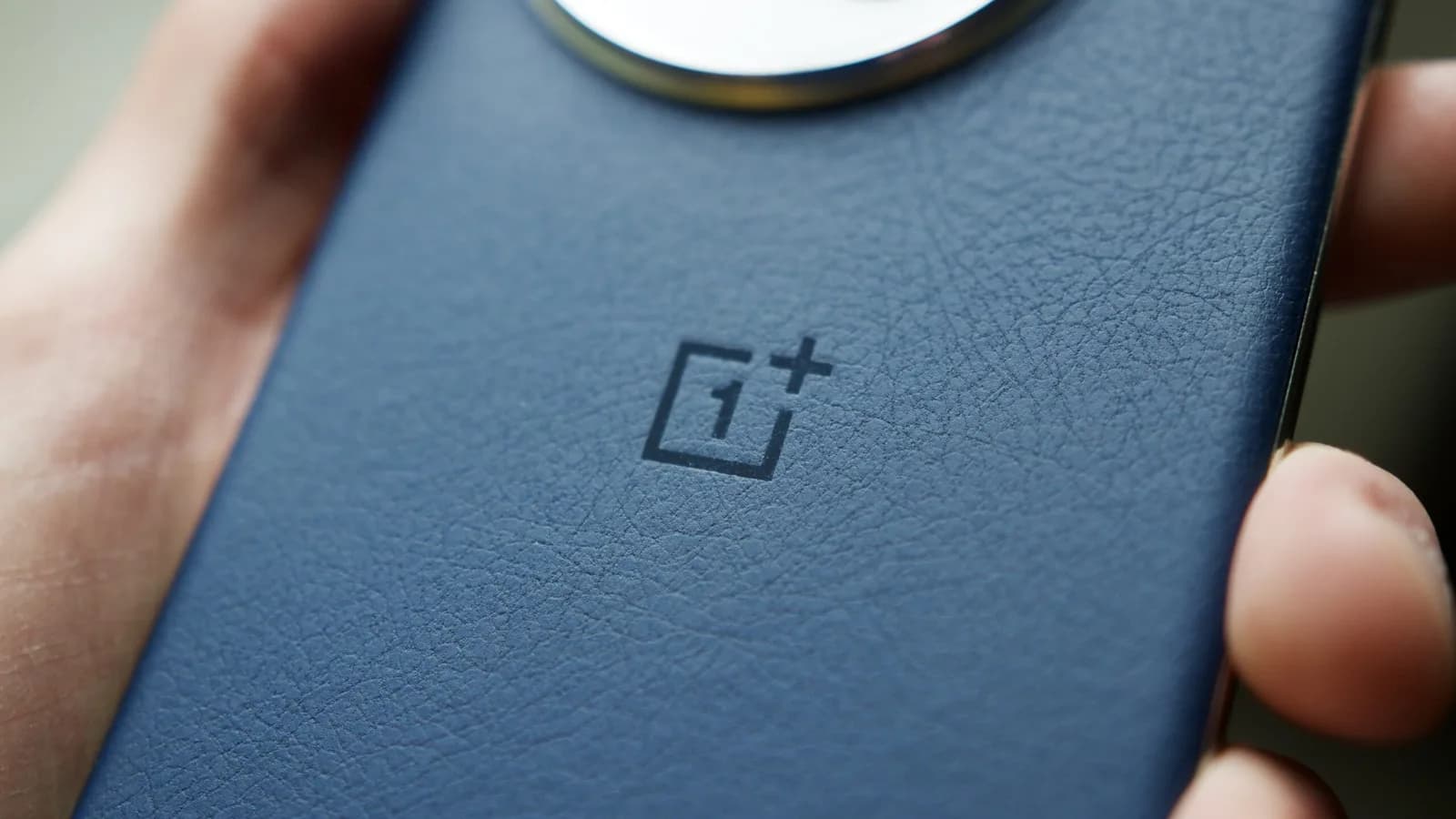 OnePlus 暫停 OxygenOS 更新：唔係全線出事，但香港用家要識自保