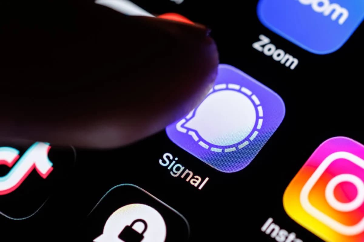 Signal 假客服釣復原 key：備份安全最大弱點係人手交出去