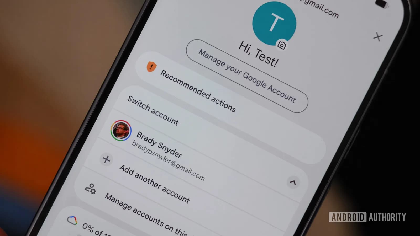 Android 上 Google 多帳戶好亂？頭像上下滑切換，Gmail 同 Drive 都啱用