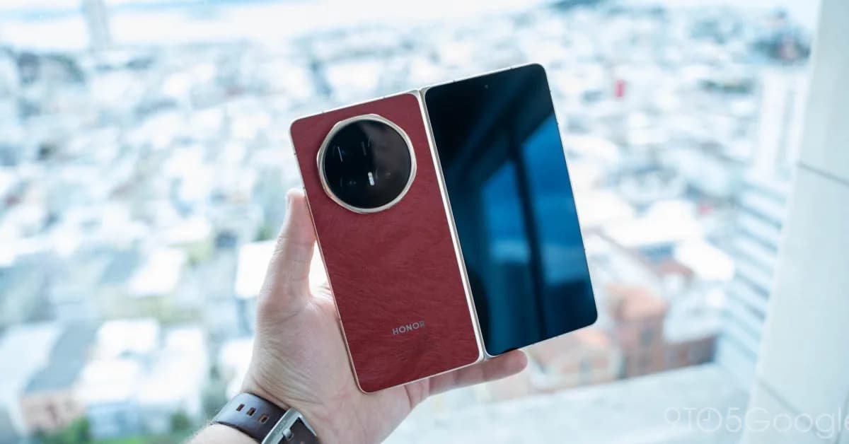 Honor 傳推 7,000mAh 闊身摺機，Galaxy Z Fold 8 壓力大咗