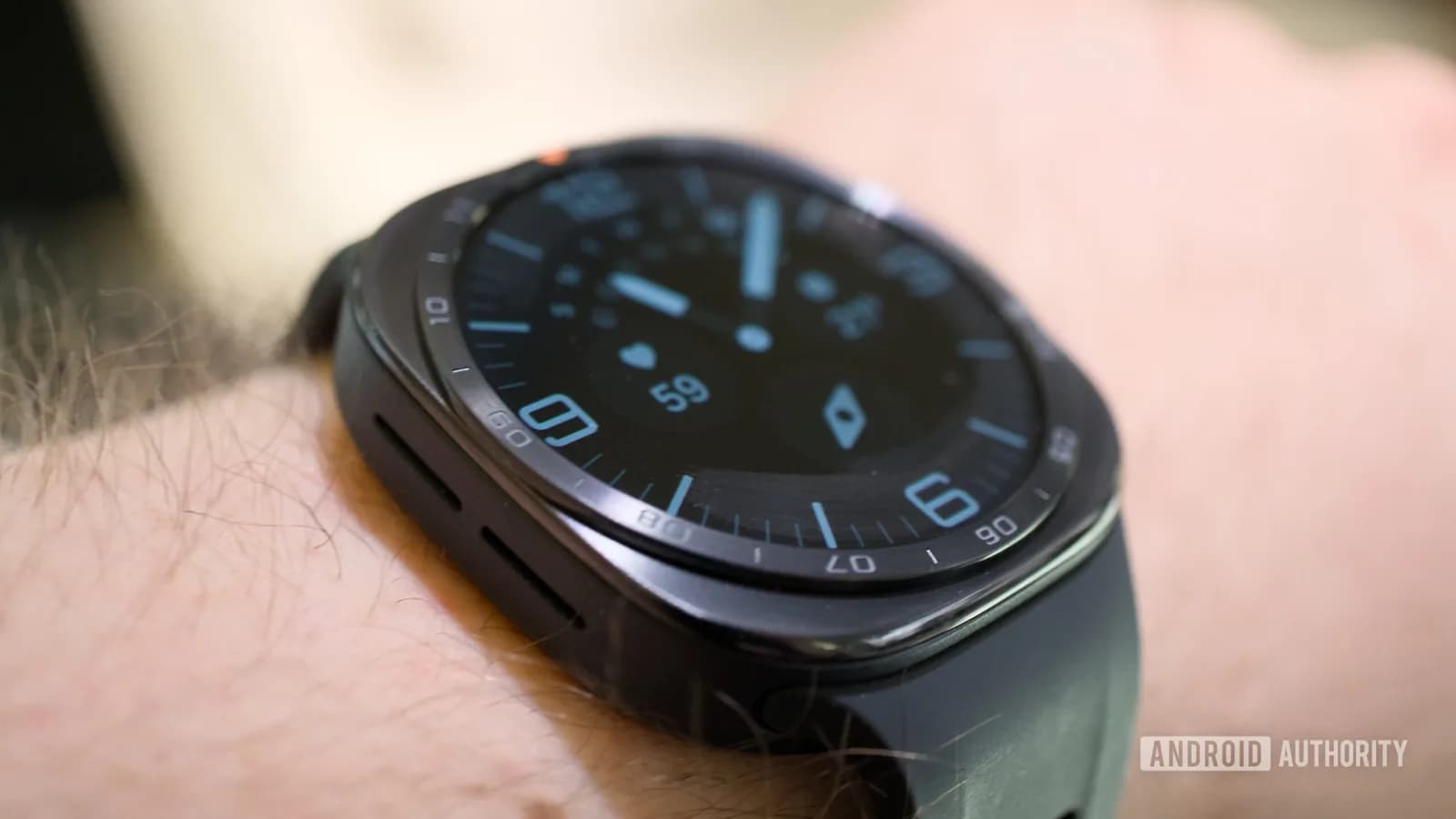 Galaxy Watch Ultra2 香港賣 HK$5,498：Samsung、Garmin、Apple 點揀