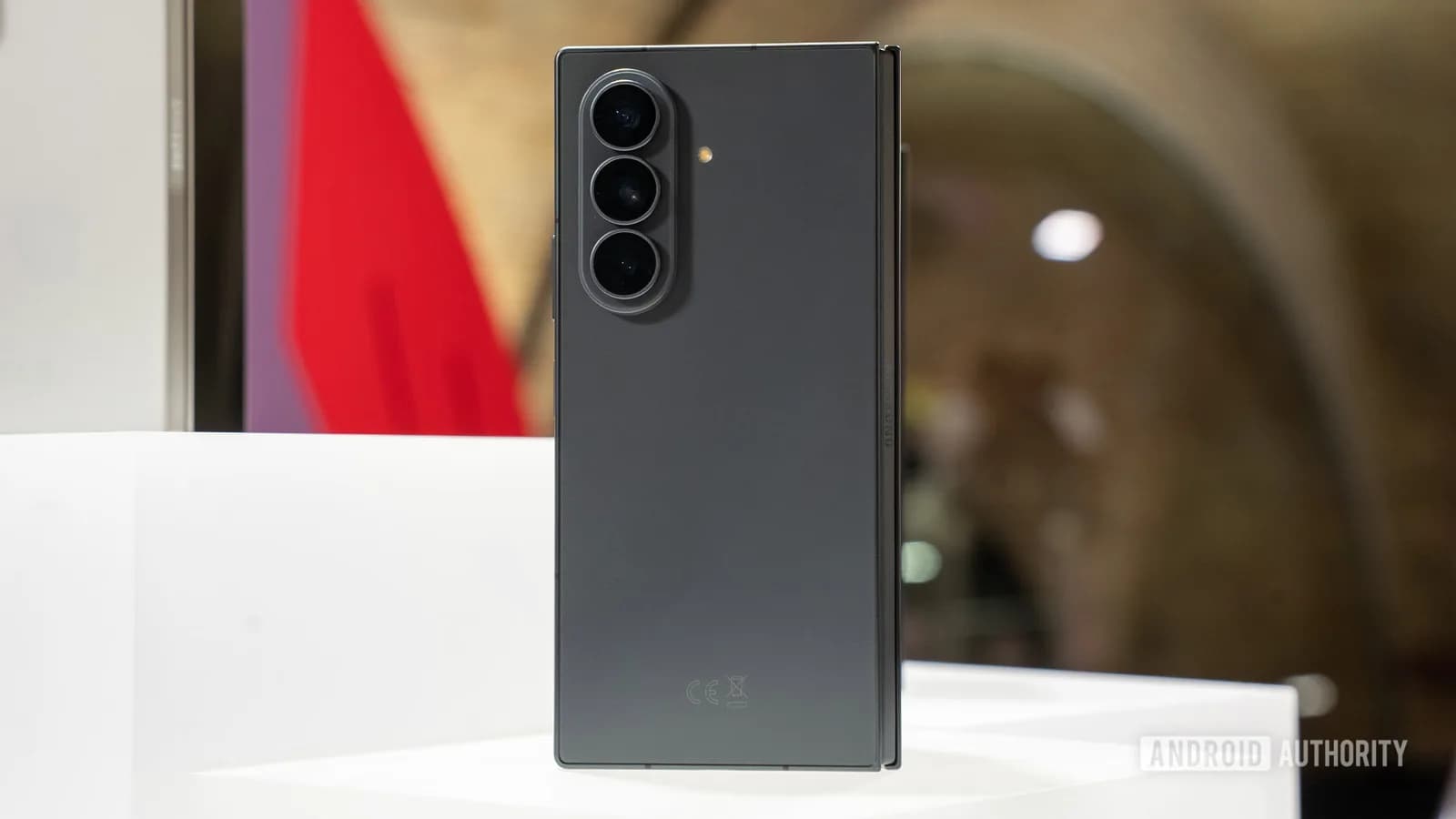 Galaxy Z Fold8 Ultra 對 Pixel 10 Pro Fold：香港買邊部實際啲