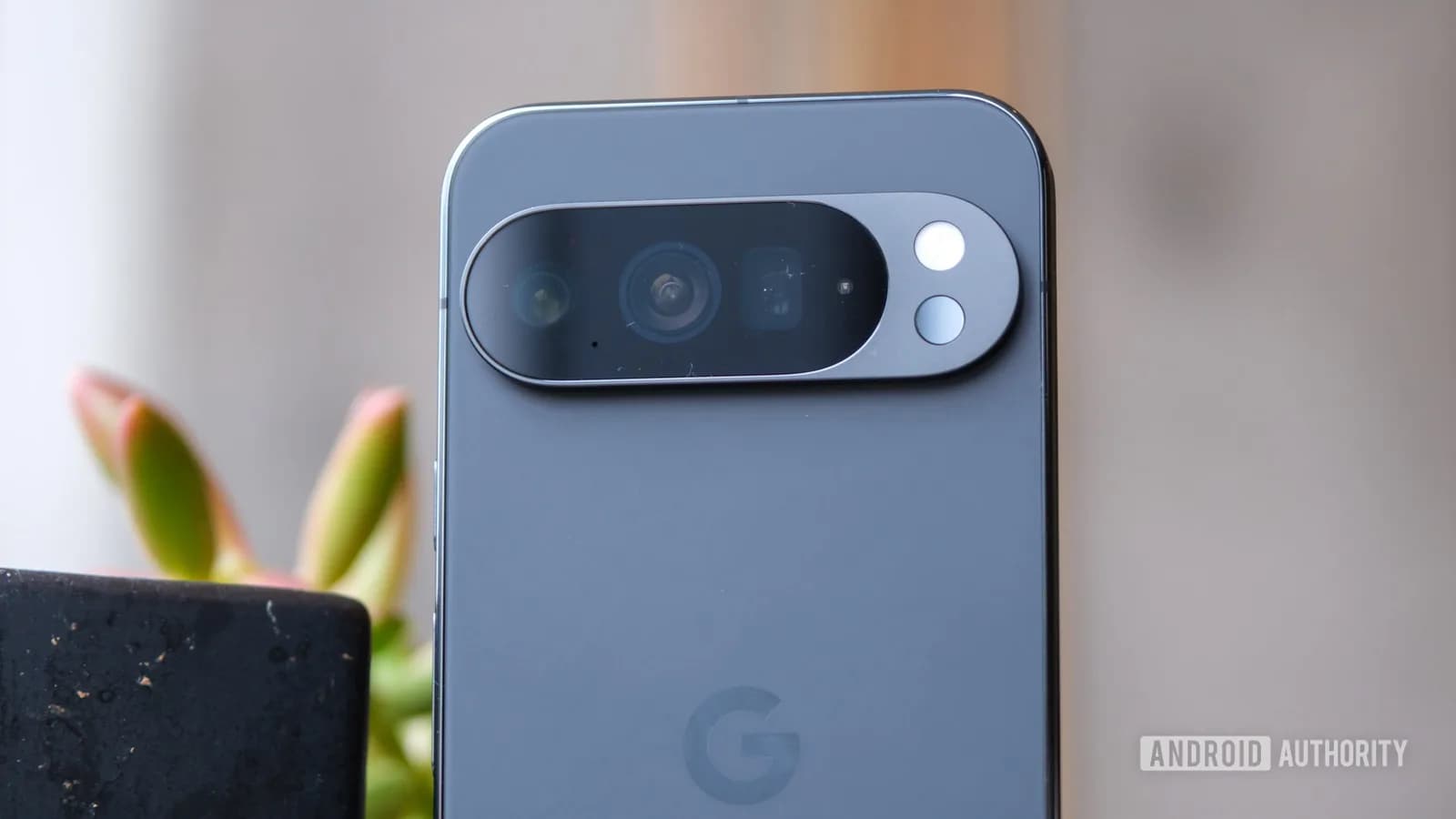 Pixel 11 彩色燈效現身：Pixel Glow 仲有幾多功能未講清楚？