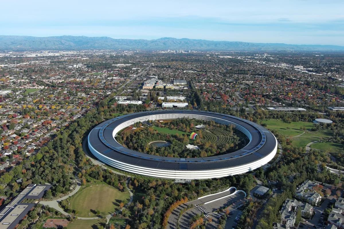 三藩市要求 Apple、Google 移除 13 款 AI 換臉 app，官方商店點解照樣過關？