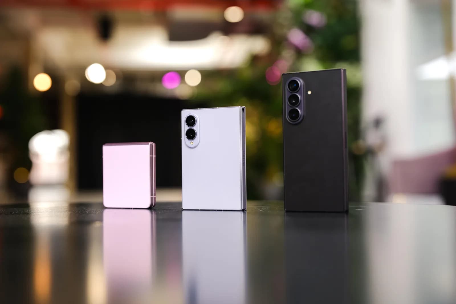 Samsung 摺機一開三線：Fold8 Ultra、Fold8、Flip8 港價規格點揀