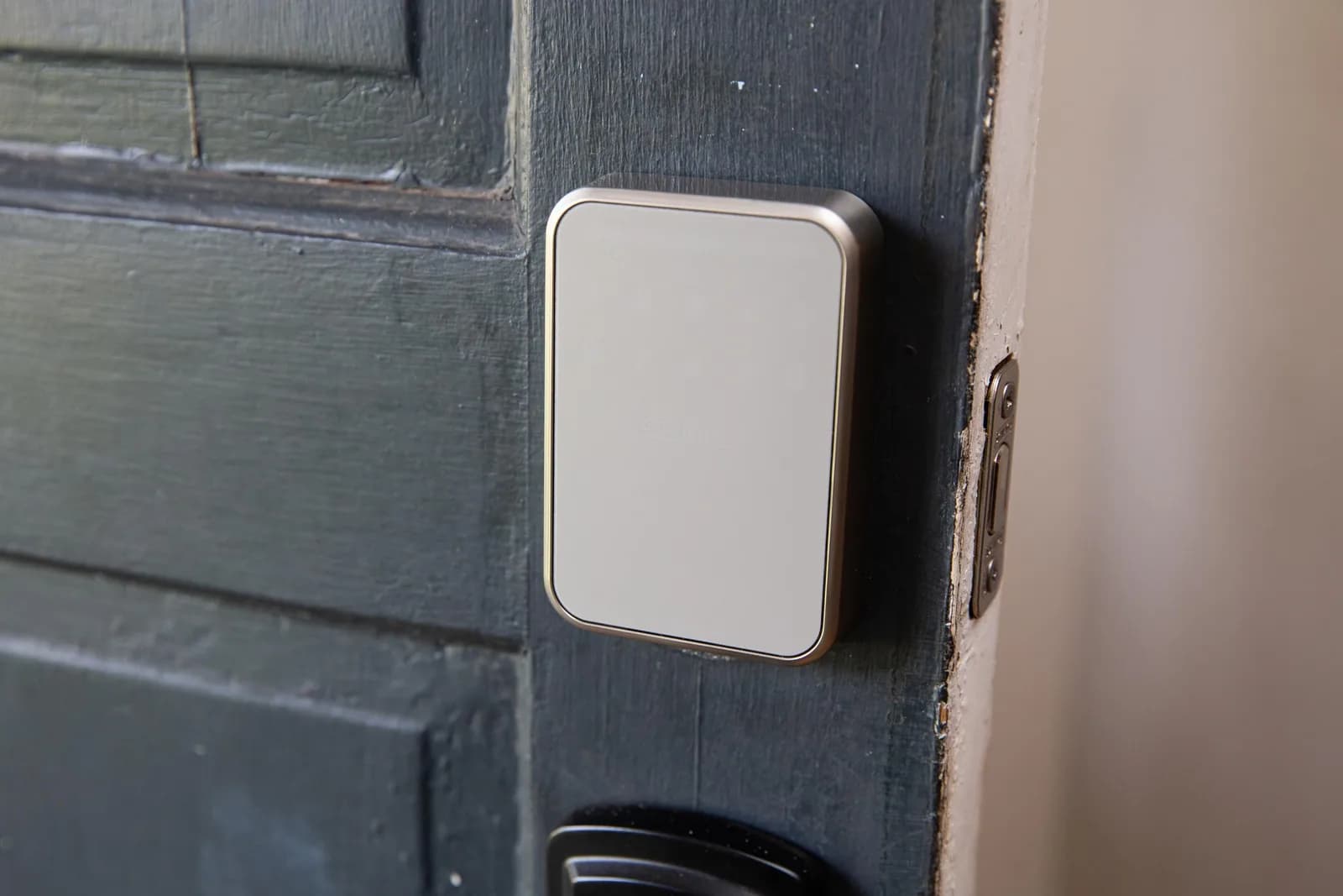 Schlage Sense Pro 令 UWB 開門變真：智能鎖買之前先睇平台