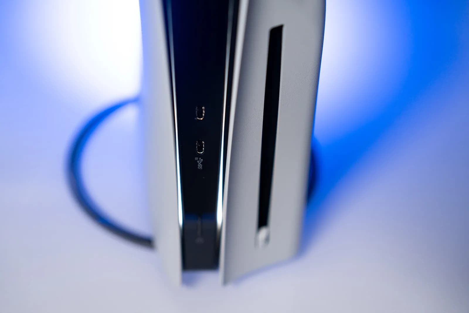 Sony 開始改造 PlayStation 碟廠，買光碟版主機前要諗多一步