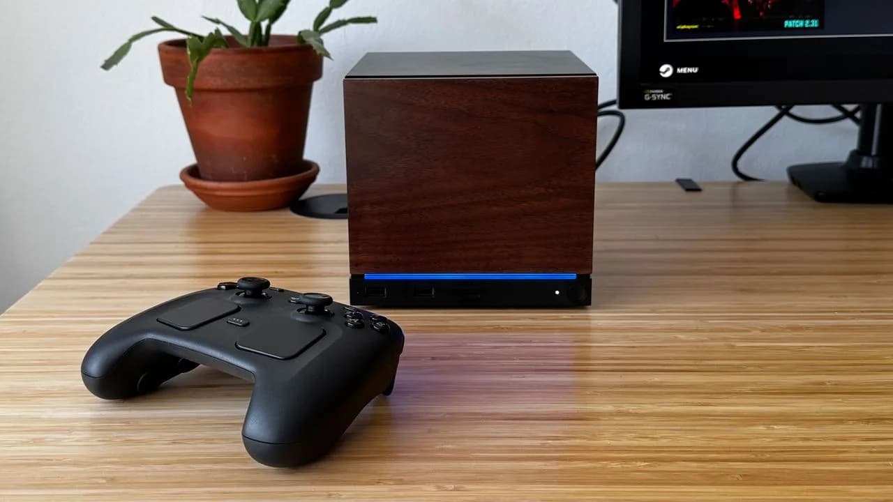 舊 PC 加 Bazzite 變客廳遊戲機：50 呎 HDMI 線解決咩麻煩