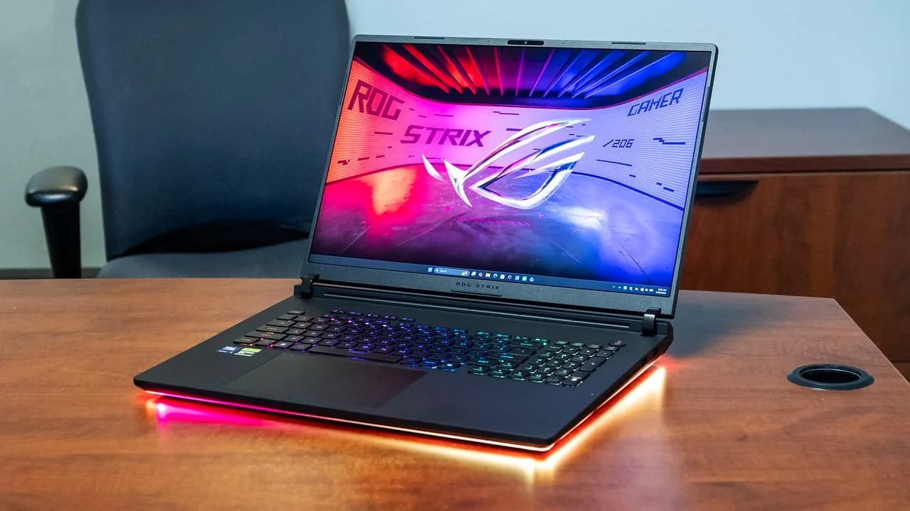 ROG Scar 18 2026 港行 HK$43,998 起：RTX 5090 勁，但睇清 RAM 先落單