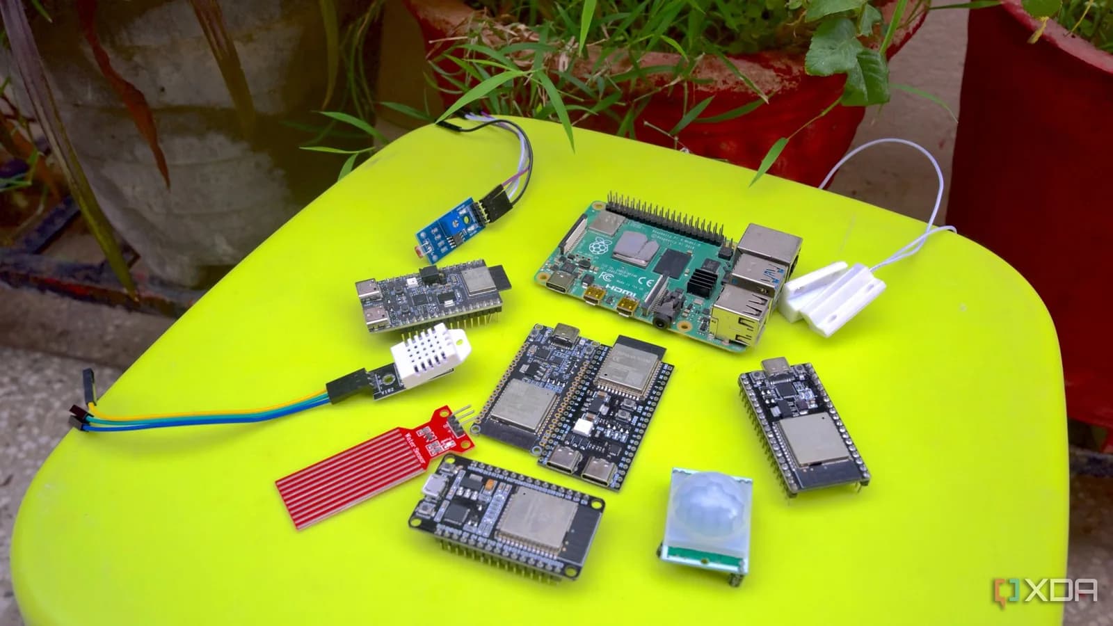 香港細屋玩 Home Assistant，$5 ESP32 有 7 個位慳過 Raspberry Pi