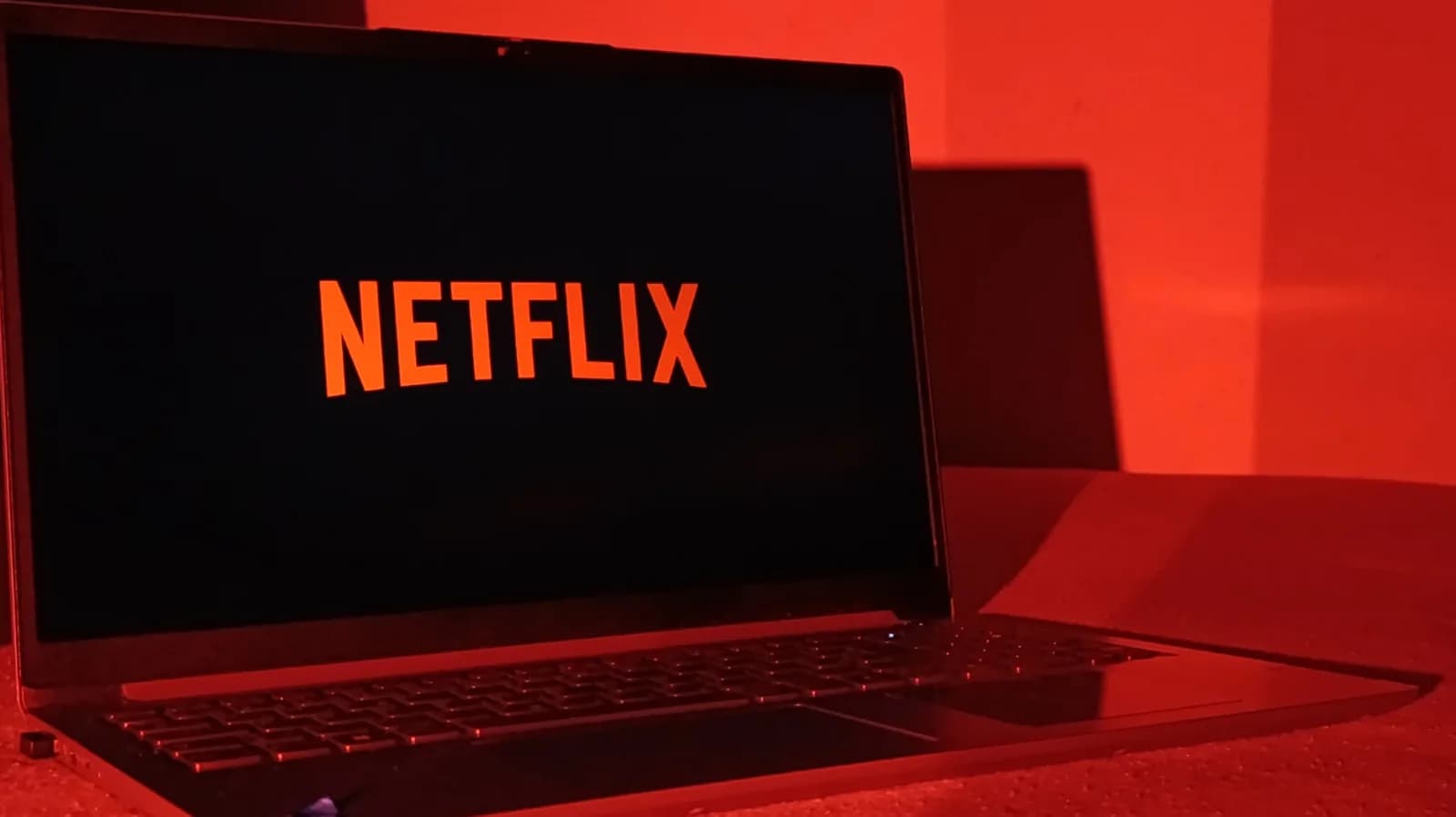 Chrome 終於播到 Netflix 4K，Windows PC 要過晒呢六關