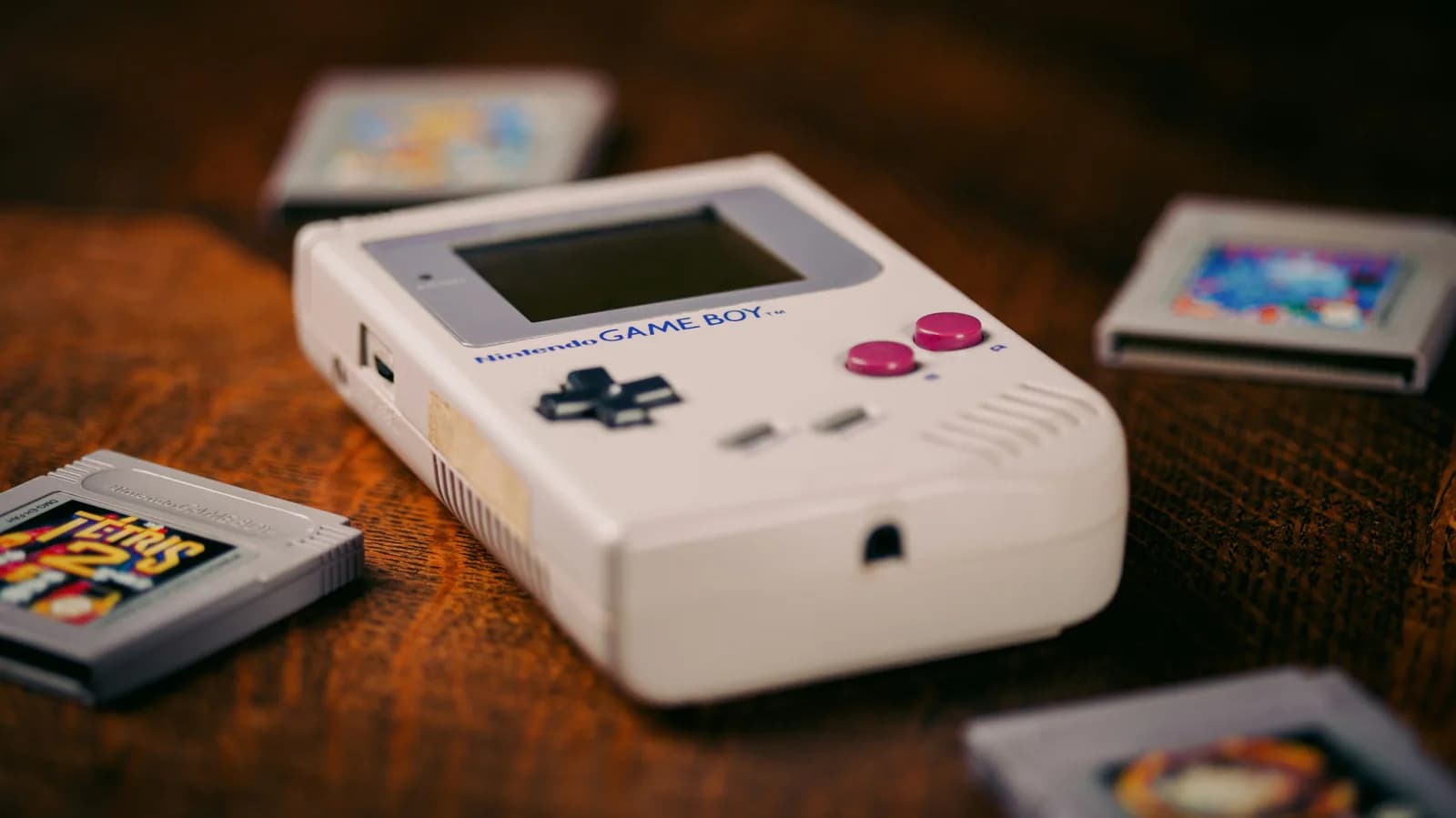 舊 Game Boy 點樣慳電？NiMH、1.5V 鋰電同 USB-C 改裝點揀