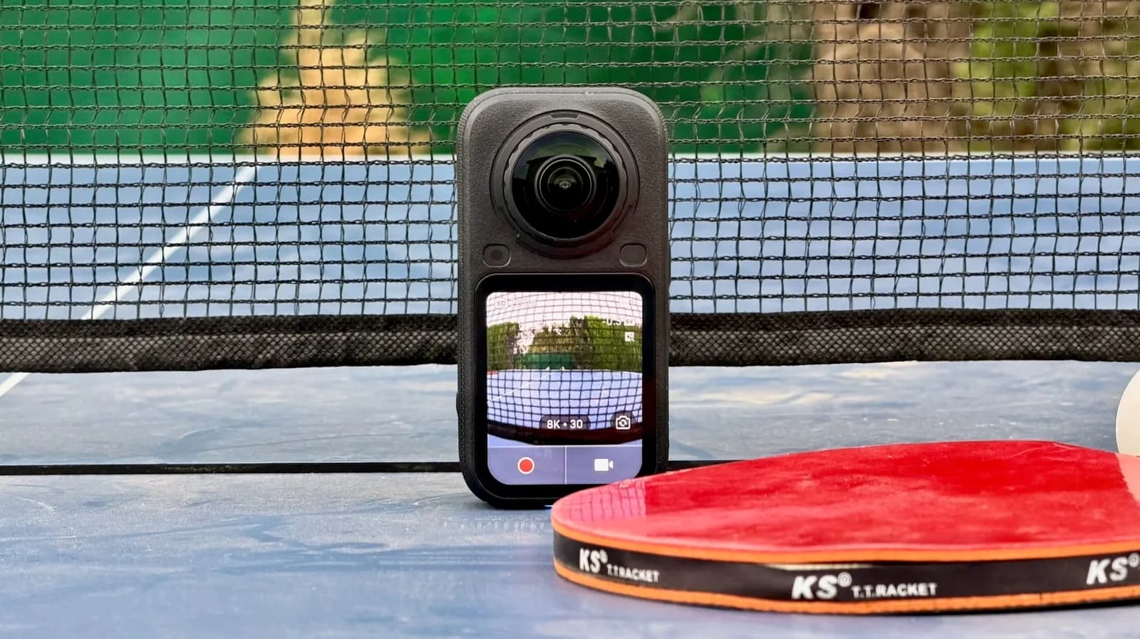 Insta360 X6 外媒實測：8K50 同 10-bit 升級夠唔夠換走 X5？