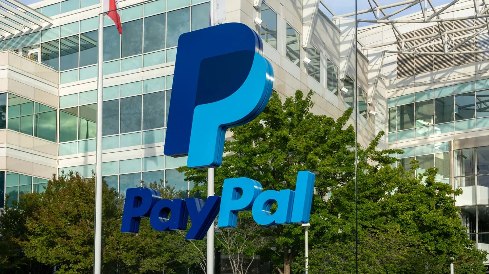 Stripe 聯手 Advent 再斟 PayPal：網上付款版圖可能點改寫