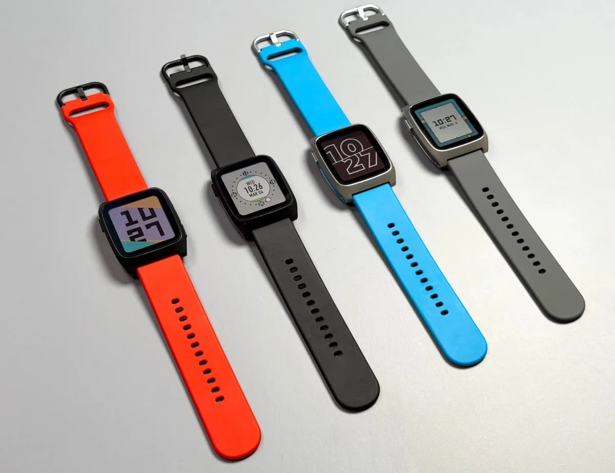 TechCrunch 實試 Pebble Time 2：約 21 日續航，功能簡單但幾好玩