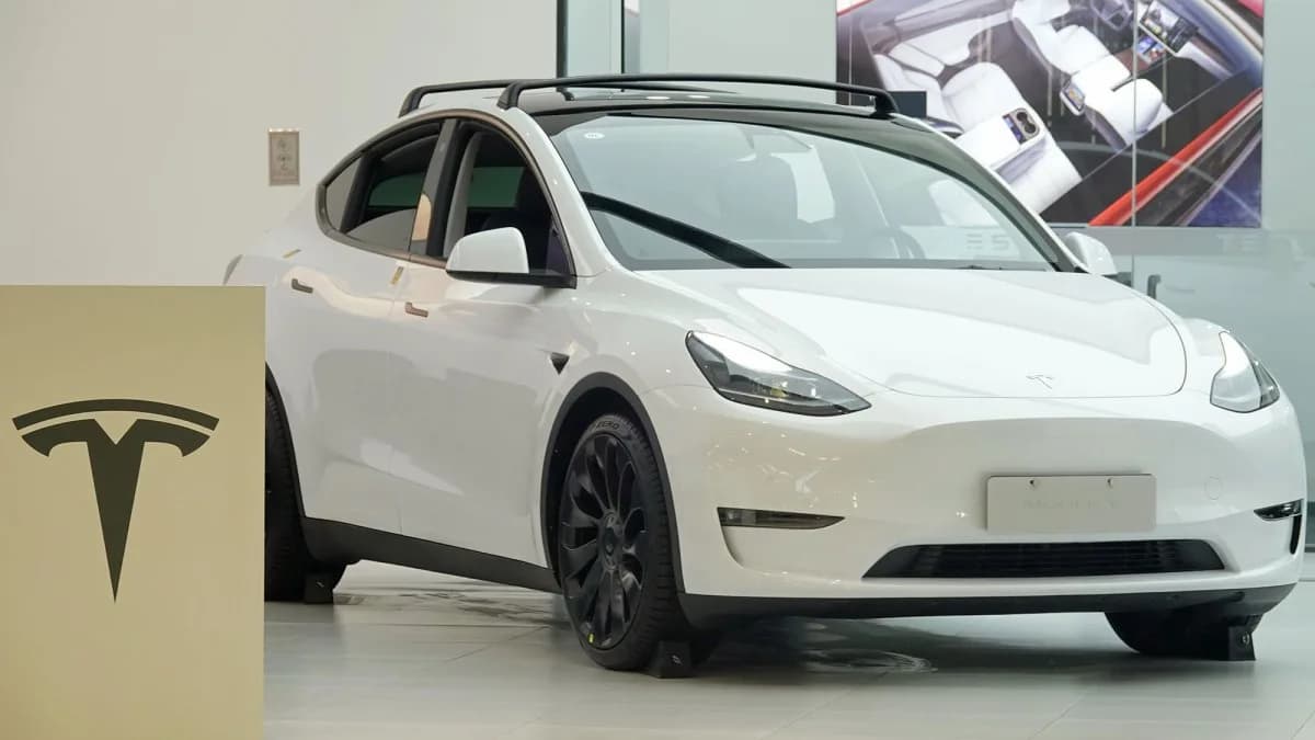 Tesla 中國召回近 300 萬架車：斷電後點開門，香港車主都要識