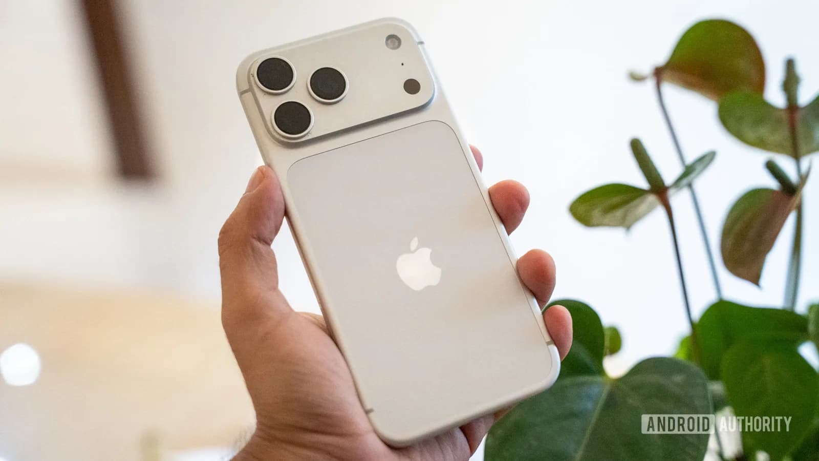 iPhone 免裝 app 入 Google Meet:Safari 直接開連結,臨時開會少一步