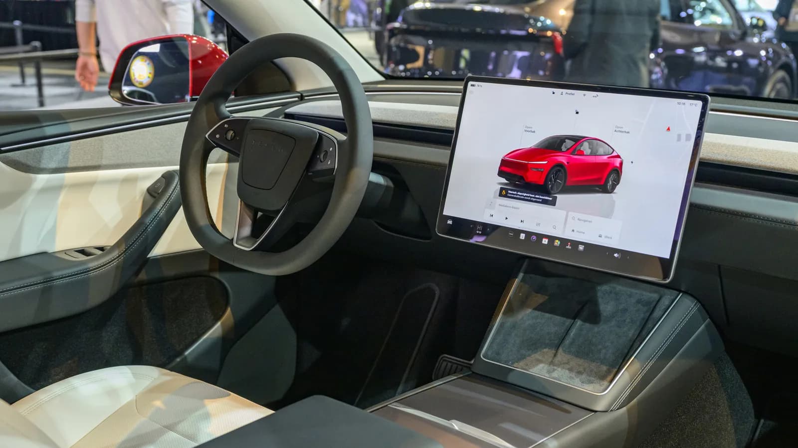 Tesla FSD 致命撞人案和解:香港車主要分清輔助駕駛同無人駕駛