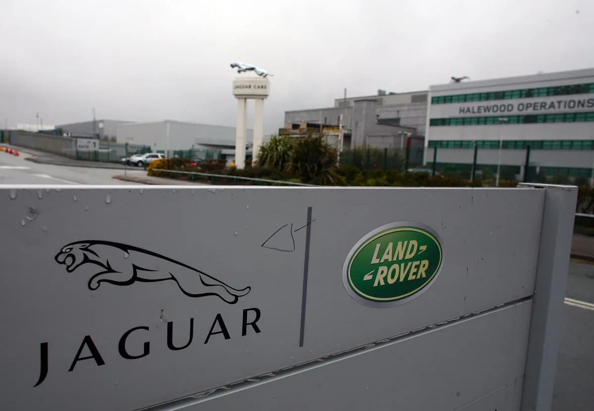 JLR 俾黑客打停產線:connected car 年代,供應鏈都係攻擊面