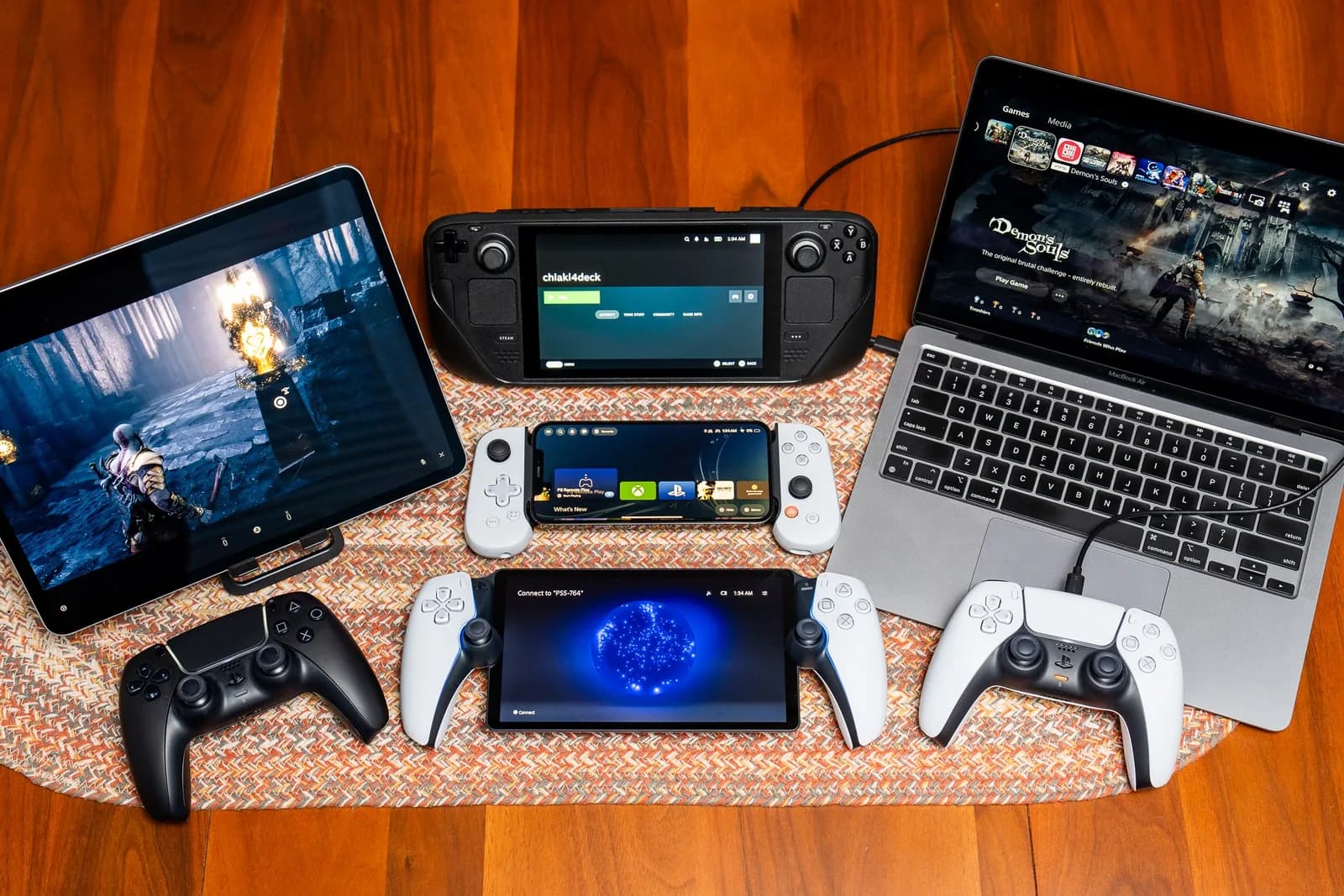 Sony 暗示下一代 PlayStation 走出客廳,PS6 話題轉向手提同雲端
