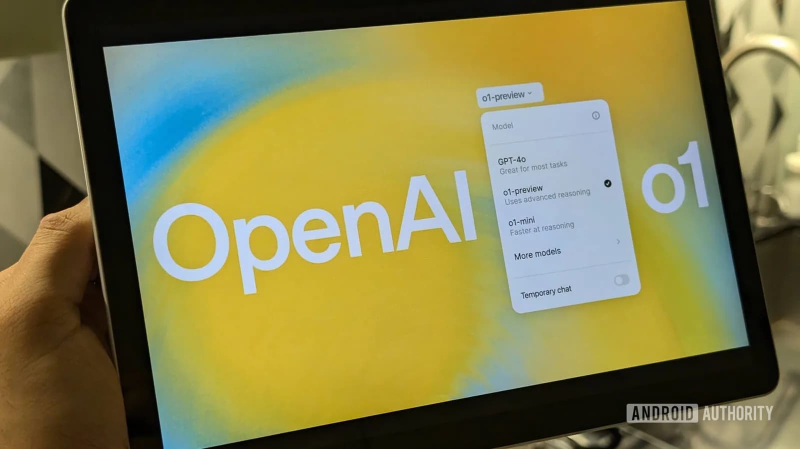 Apple 指控 OpenAI 偷硬件機密,Jony Ive AI 裝置夢撞上法庭