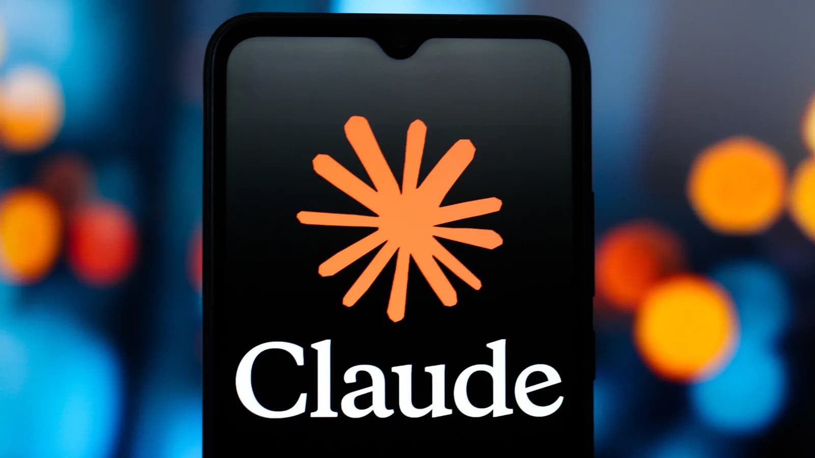 Claude 安全測試誤闖三間公司:AI agent 點解會打中真系統