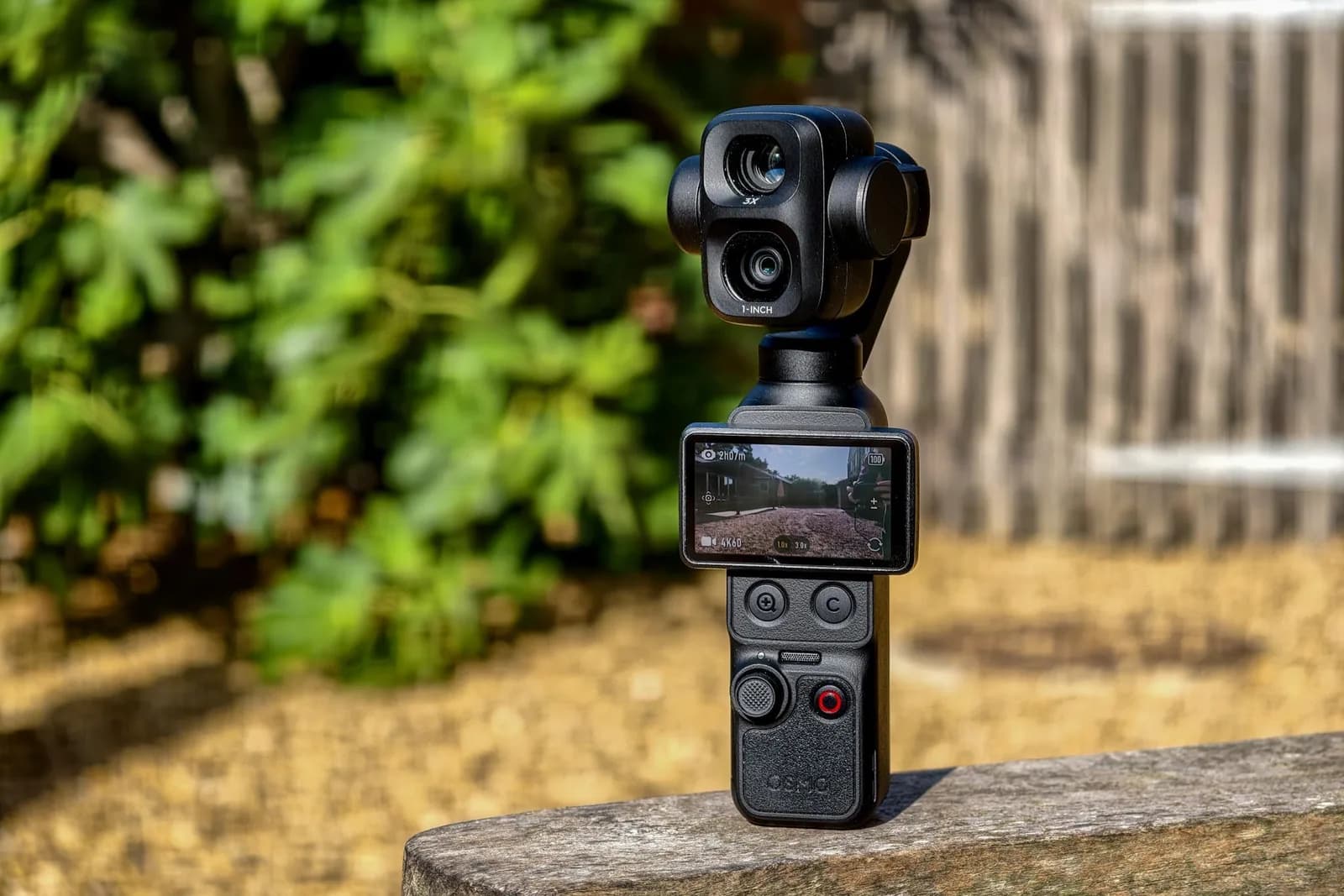 DJI Osmo Pocket 4P 第二支鏡值唔值:貴 $1,210 換拍攝彈性
