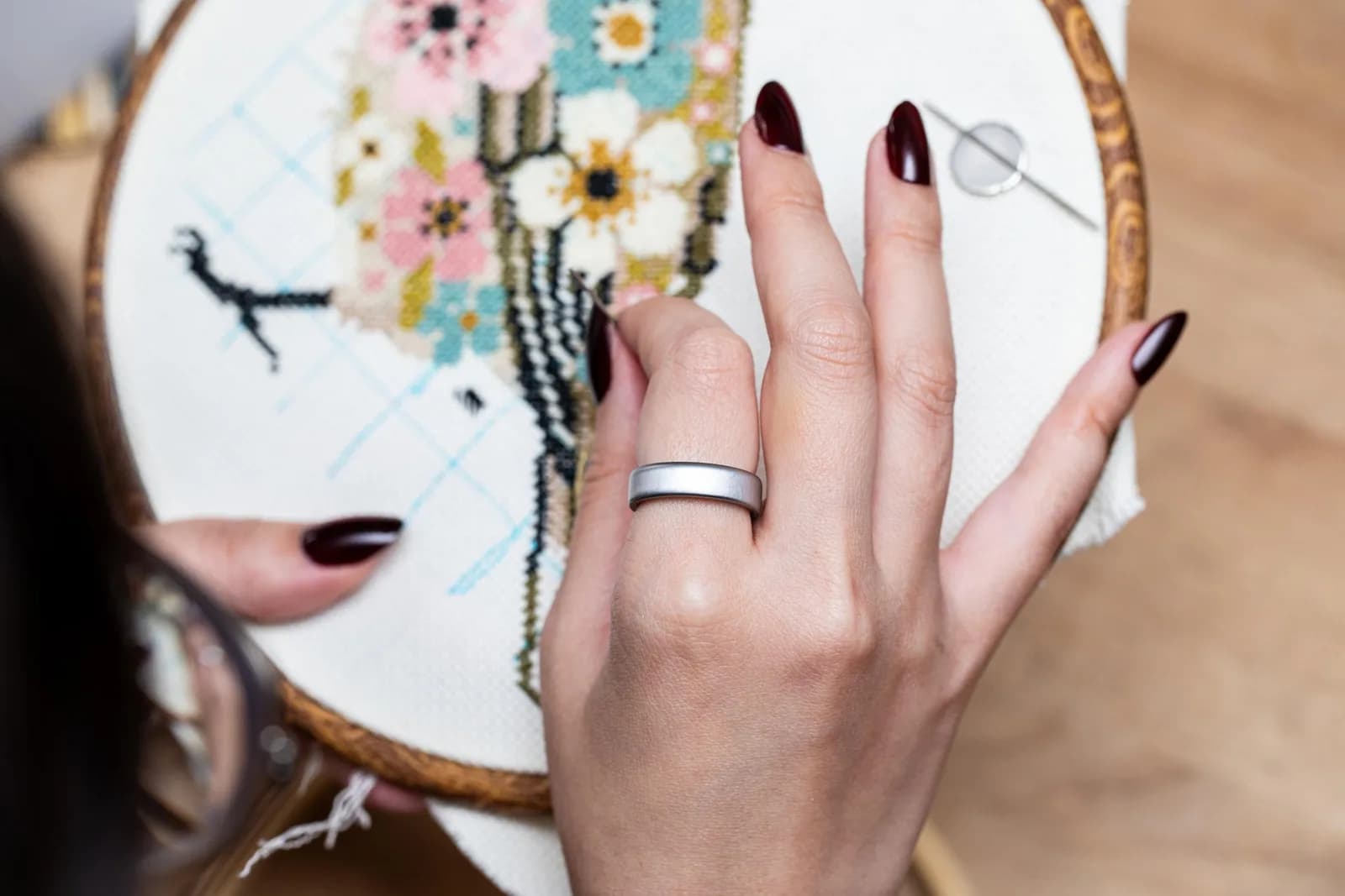 Oura Ring 5 值唔值得買?新手啱,Ring 4 用戶唔急住換