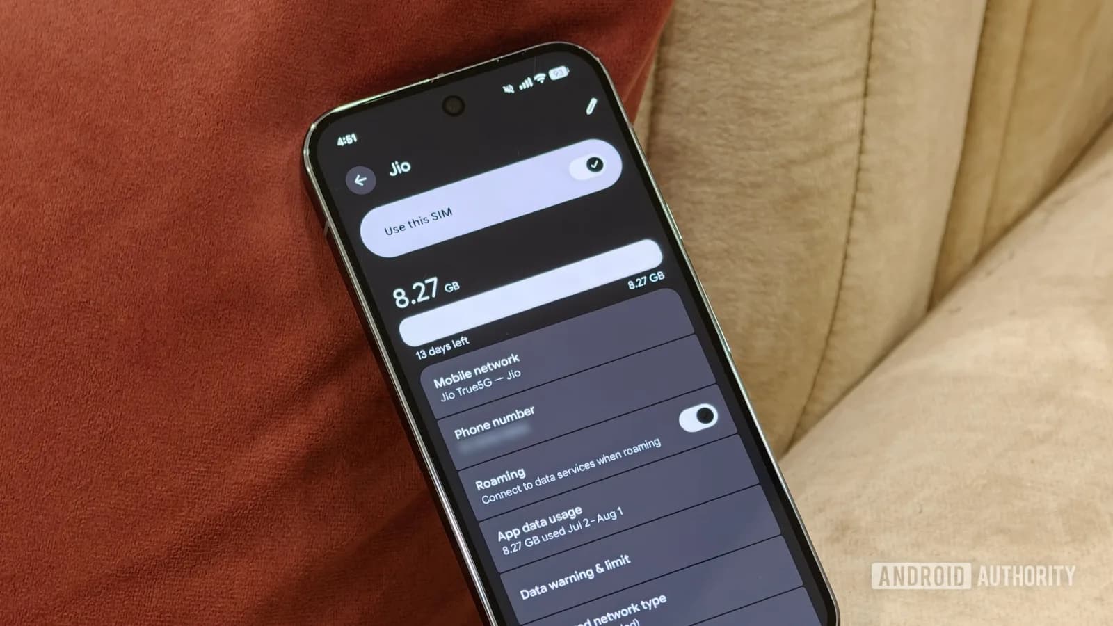 外遊 eSIM 唔想太快用盡:Android Data Saver 點開、邊啲 app 要放行