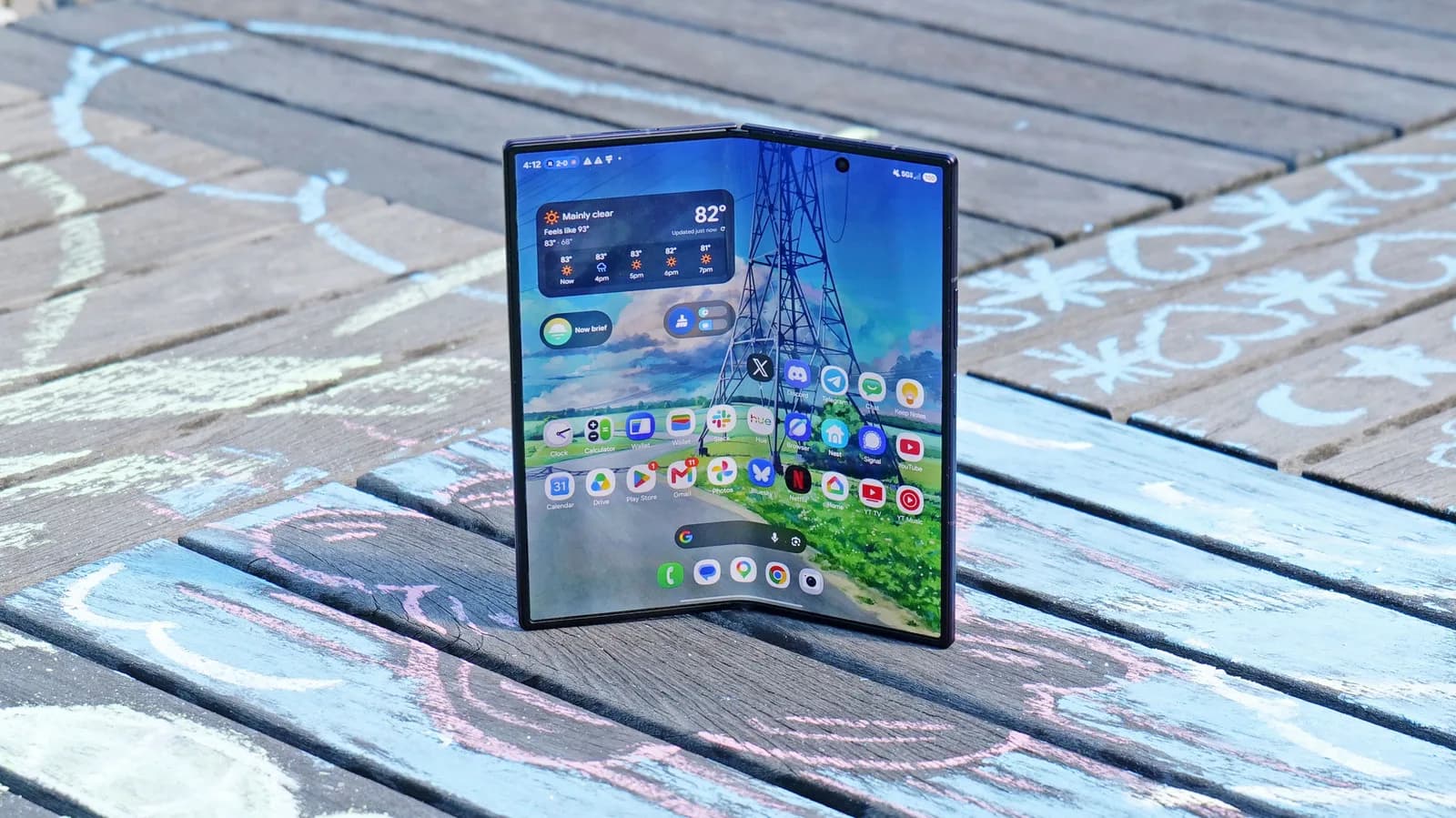Galaxy Z Fold8 Ultra 貴 HK$1,600:續航同鏡頭值唔值差價