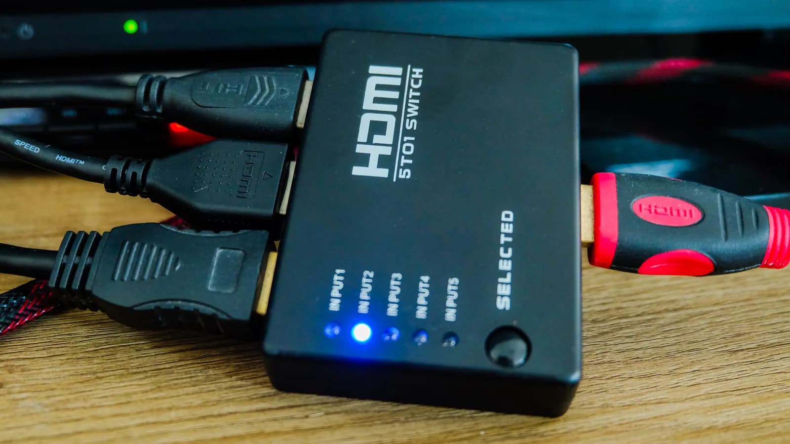 HDMI splitter 同 switch 點揀?買前睇清 4K120、HDR 同 HDCP