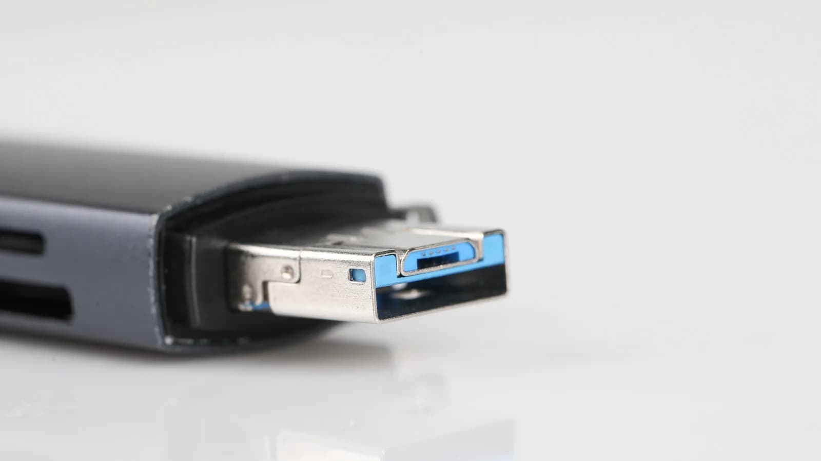 外置 SSD 揀 exFAT 定 NTFS?Mac、Windows 傳大檔一次講清