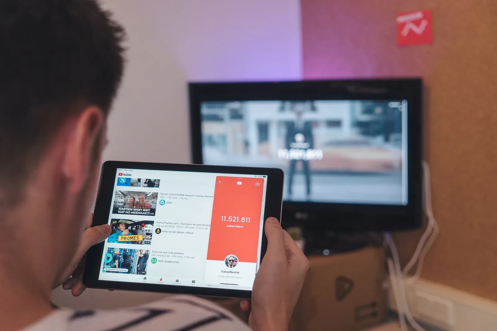 YouTube AI 片營利界線講清:大量倒模、獵奇假片同 AI 專家最高危