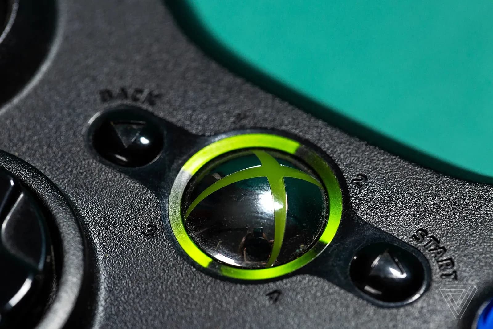 Project Helix 想一部機食盡五代 Xbox,舊碟同授權仲有兩道閘