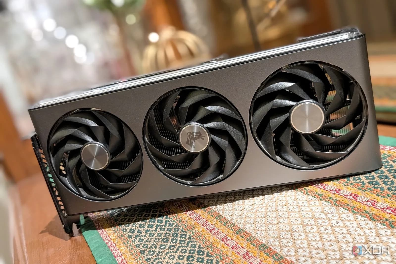 舊顯示卡靠升頻玩 4K 仲有幾耐命?FSR 4.1 對 DLSS 4.5