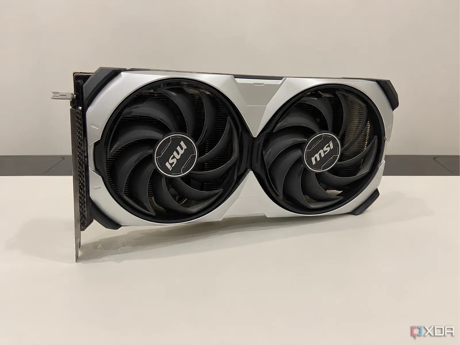 GPU power limit 點樣慳電降溫:設定易過 undervolt,效能要逐張卡試