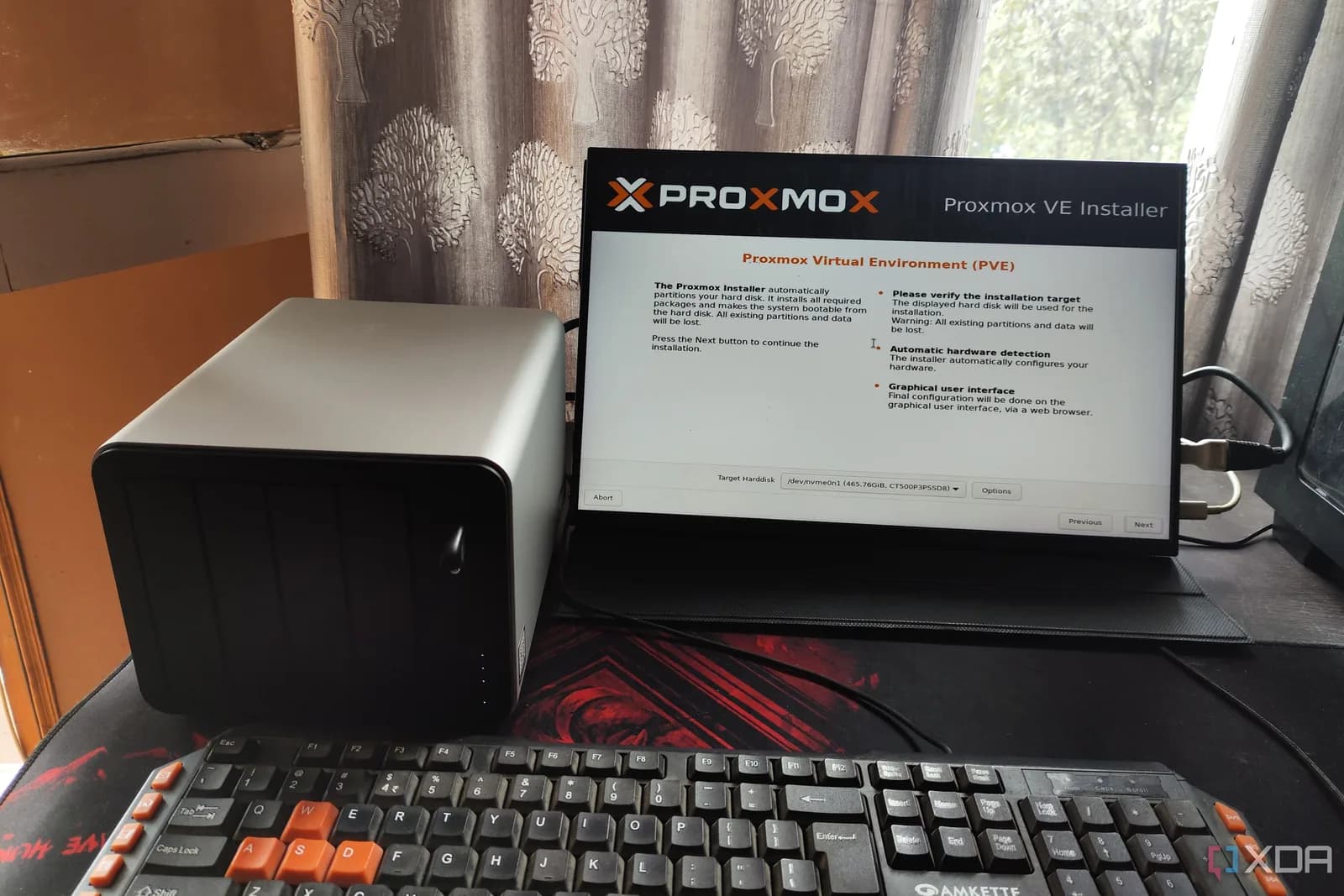 一部 home server 裝 Proxmox 係咪太誇?先睇你想整 NAS 定實驗室
