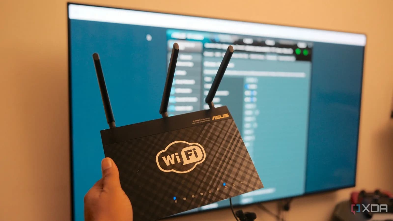屋企 Wi‑Fi 夜晚特別慢?先查頻道擠塞,再識揀 channel width