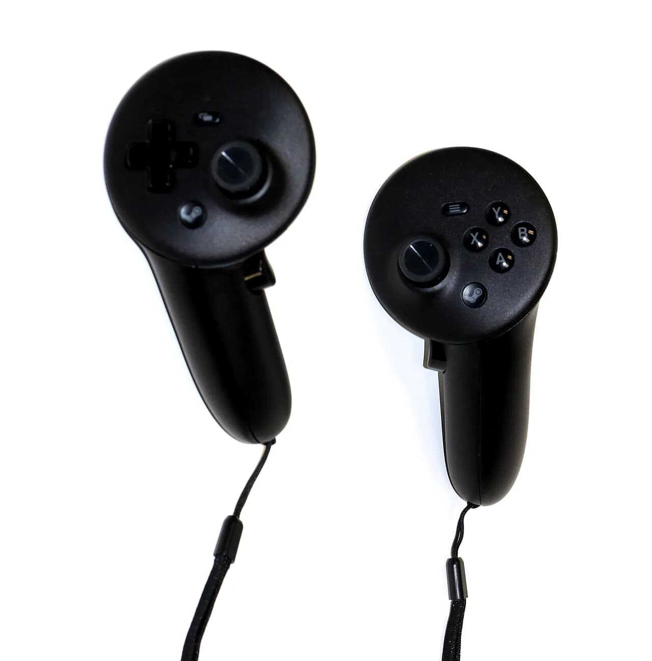 Steam Frame 核心加入 CD-ROM 支援,VR 實體媒體兼容性多一條路