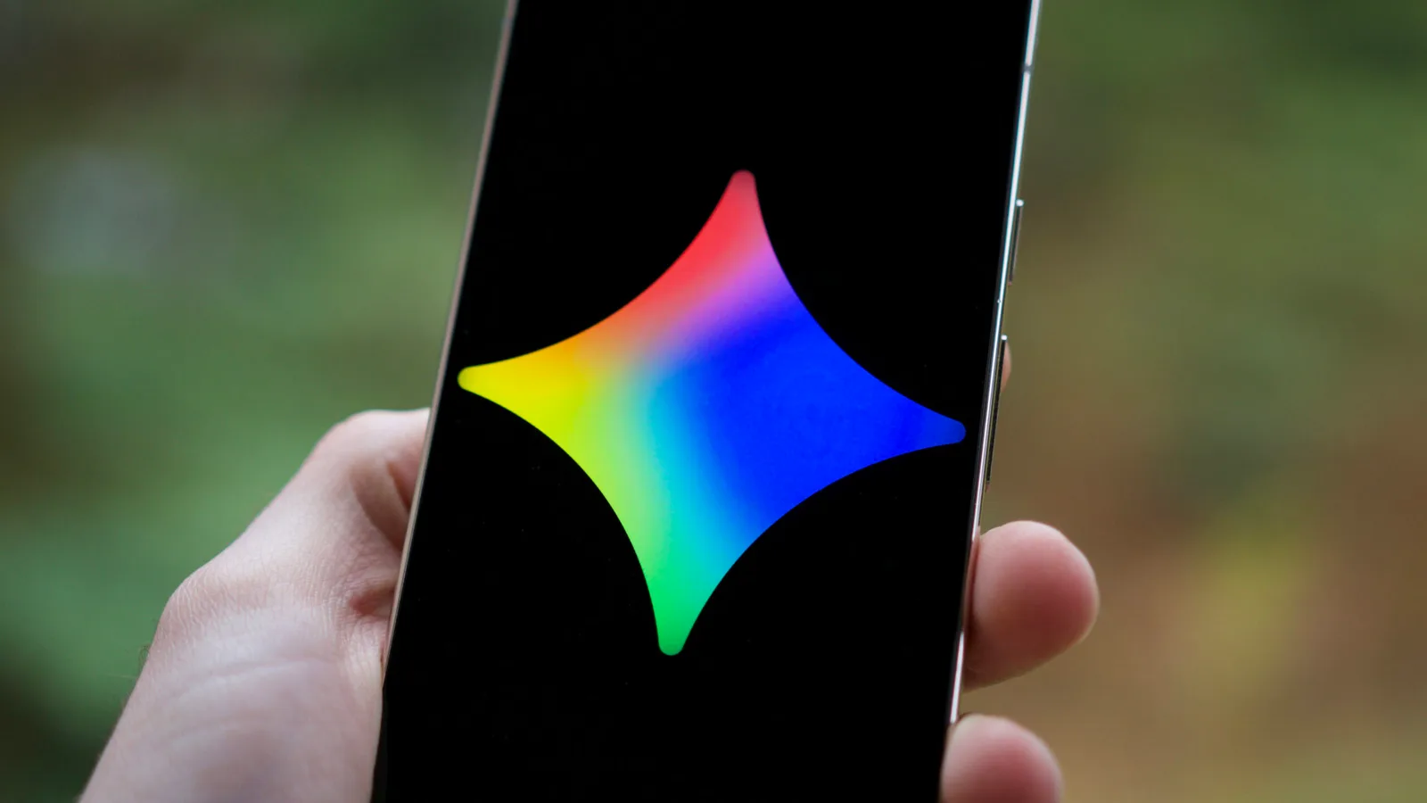 Gemini Spark 美國先行，香港暫未有：24/7 AI 跑腿可唔可以交低 Gmail 同 Drive？