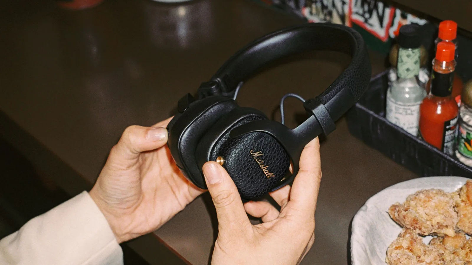 Marshall Milton A.N.C. 香港賣 HK$1,599：長續航、LDAC 同可換電池先係重點