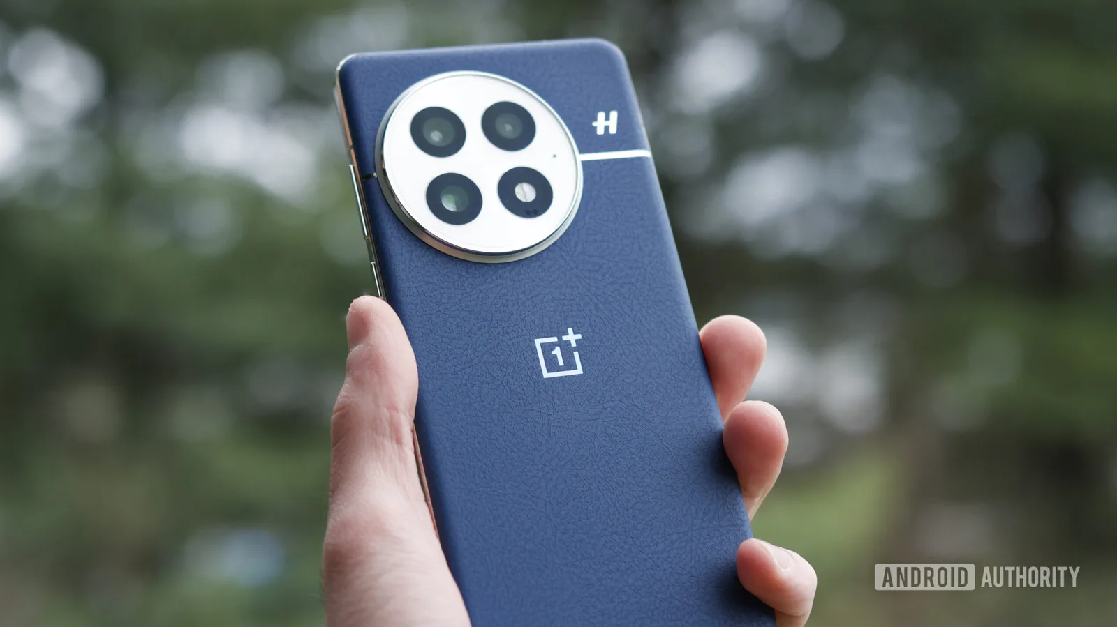 OnePlus 恢復 OxygenOS 更新：香港用家更新前要睇清三件事