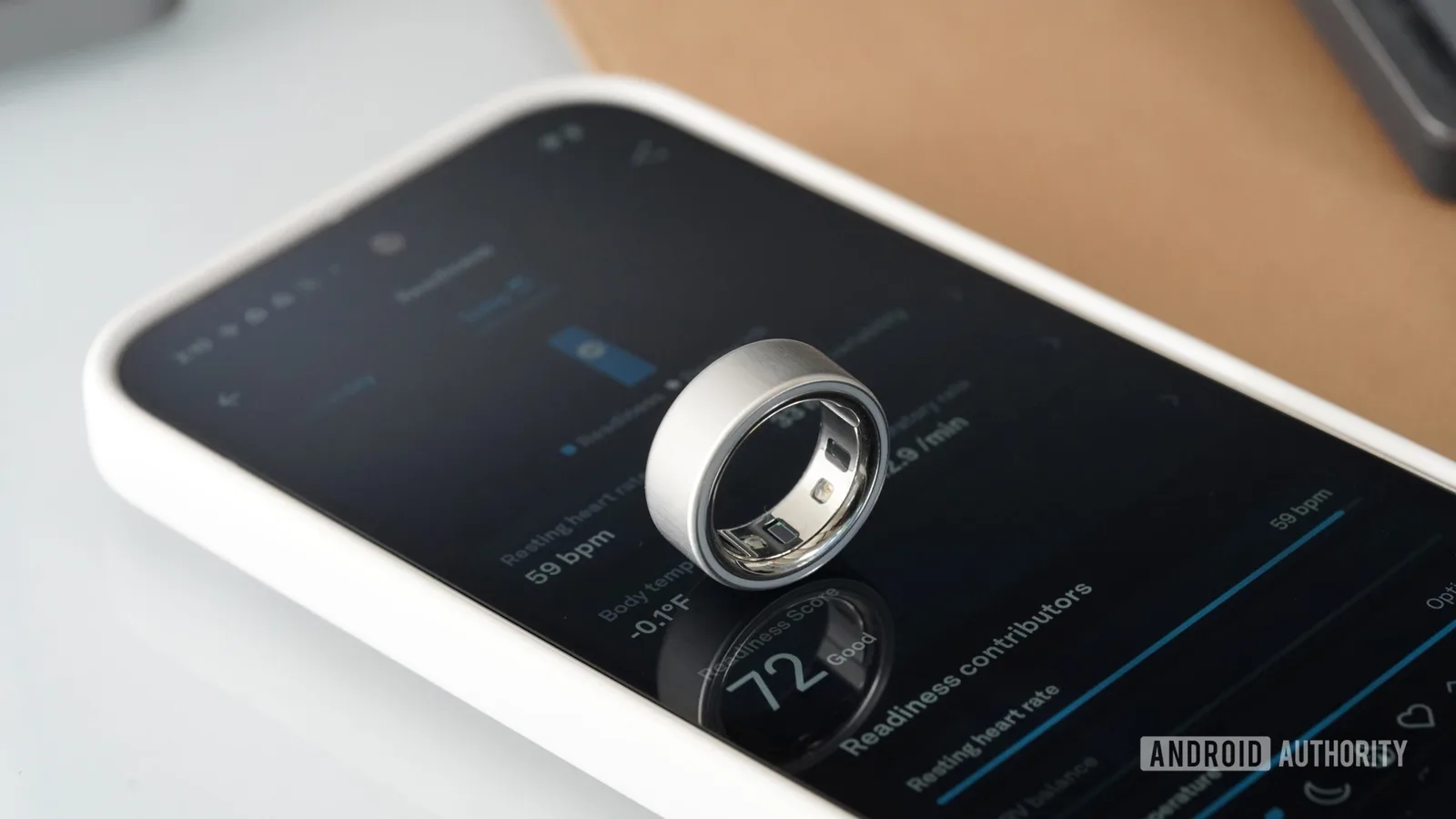 Oura Ring 訂閱唔只係月費：開源 Cracked Oura 可唔可以攞返健康數據？