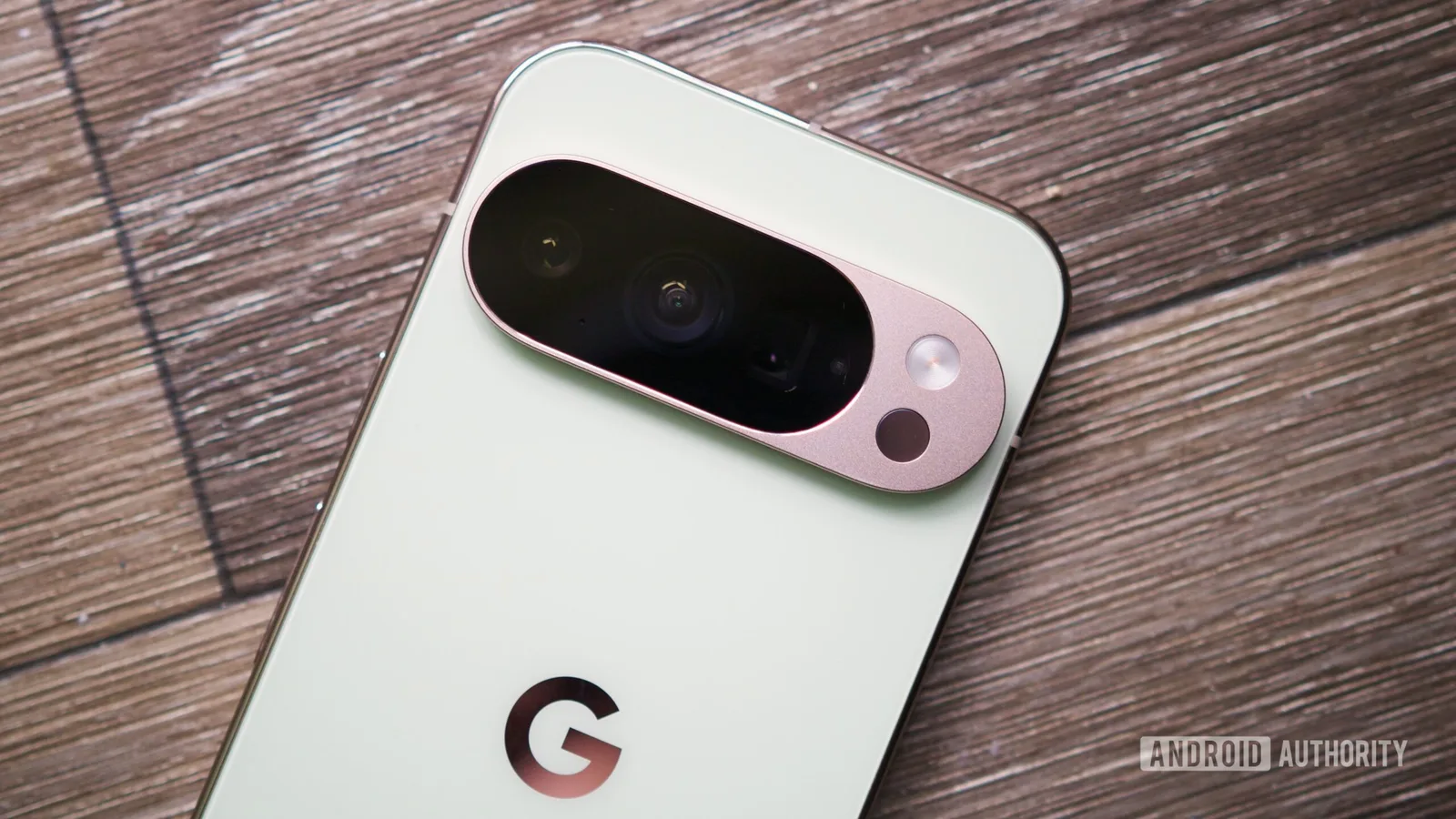 Pixel 10 Pro XL 寄修爭議再起：香港水貨買家要睇售後風險