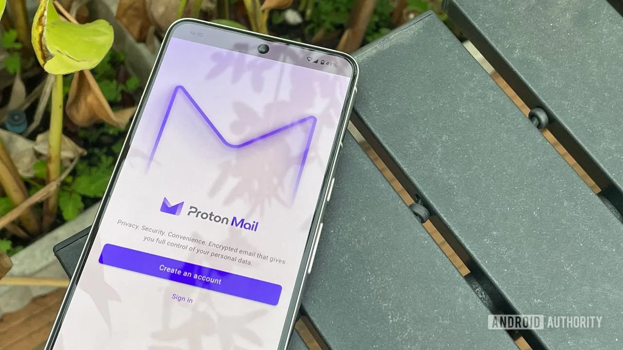 Proton Mail 新招接駁 Gmail：轉會門檻低咗，但私隱帳要計清楚