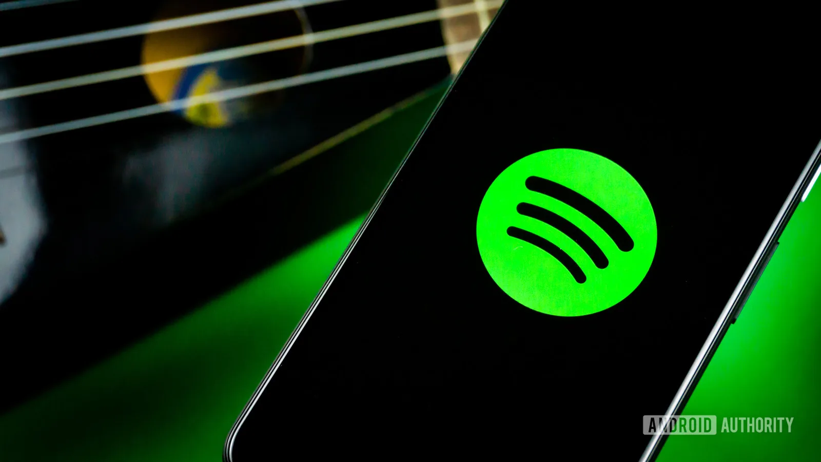 Spotify 手機 app 終於可整理 Playlist Folders：iPhone 背景下載先係重點
