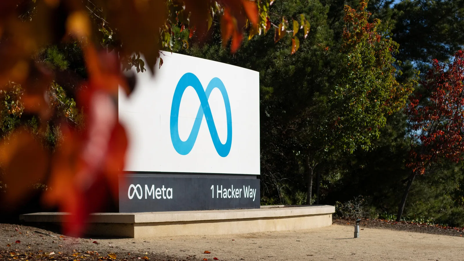Meta 據報追蹤員工滑鼠鍵盤訓練 AI，工作私隱點變成 agent 資料