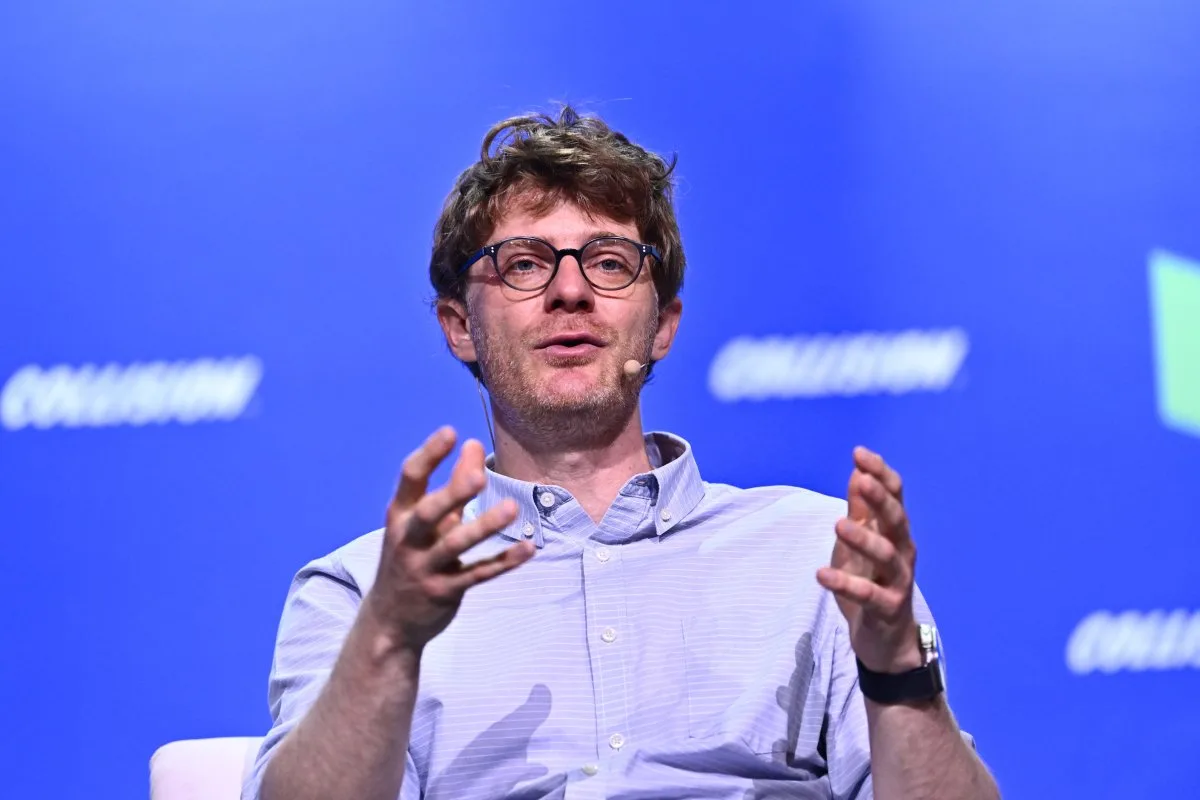 AI 會唔會自己寫出下一代 AI：Recursive 6.5 億美元押注解讀