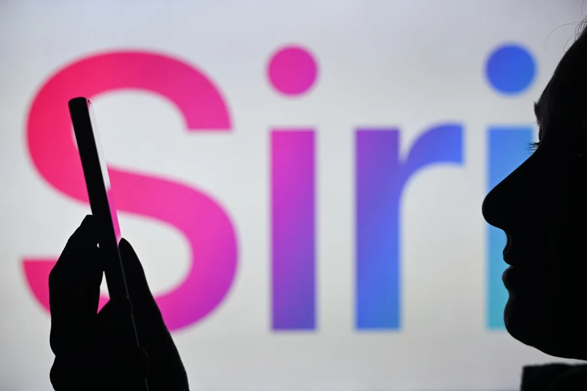 新版 Siri 或變獨立聊天 app：自動刪對話係私隱賣點，亦係 Apple 追落後