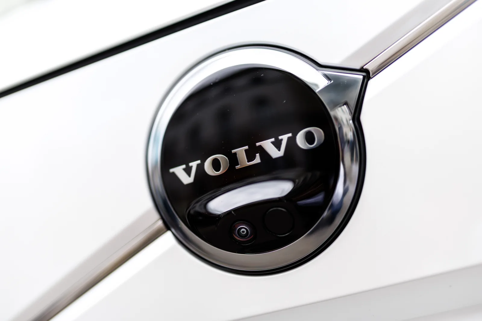 Volvo EX60 上車 Gemini：香港買 EV 唔好再淨係問續航